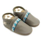 Krabbelschuhe mit Wimpelborte grau