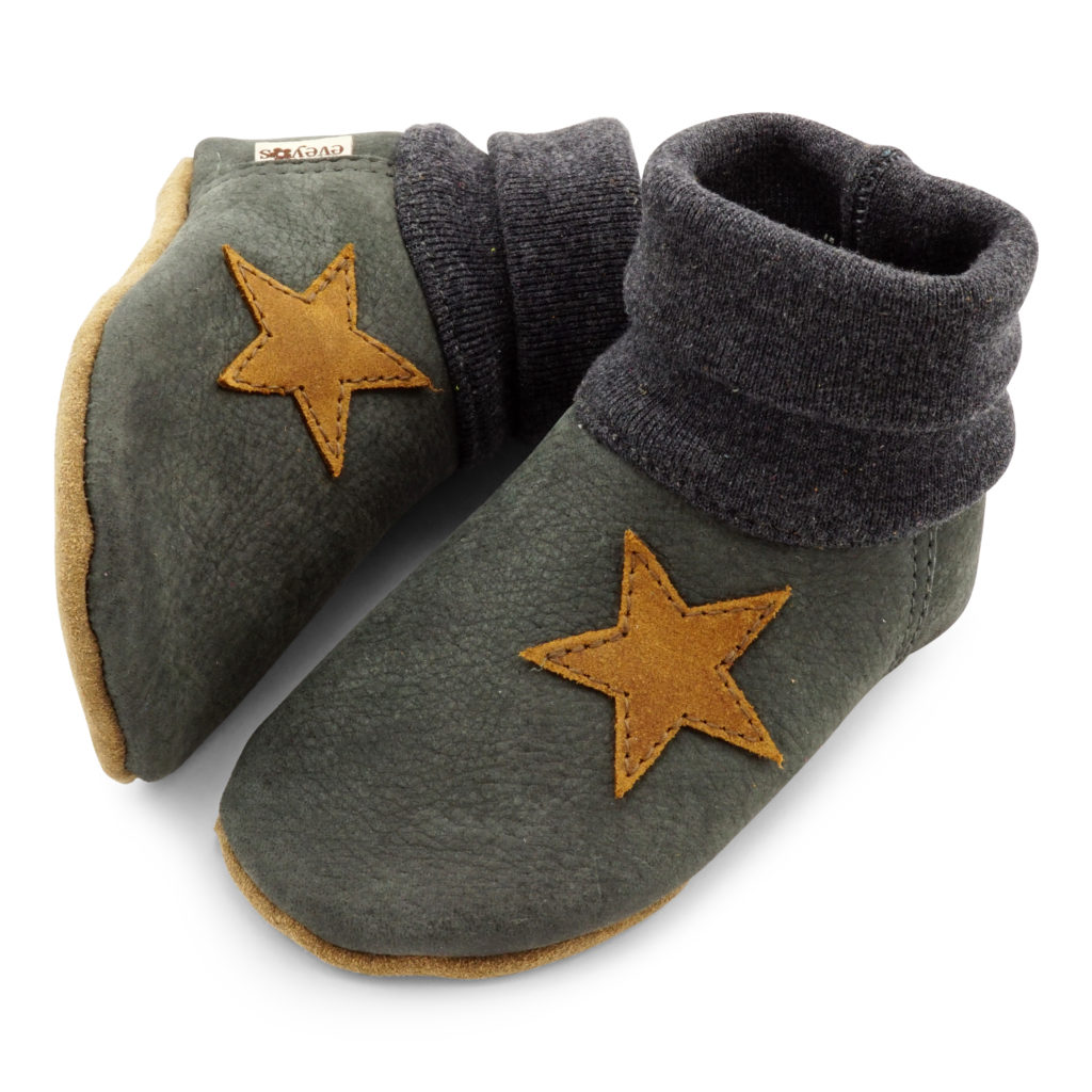 Krabbelschuhe mit Bündchen Nubukleder grau Stern