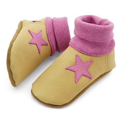 Krabbelschuhe nude mit Stern